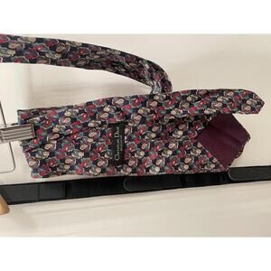 Christian Dior Silk Tie - Vintage Patterned Design
